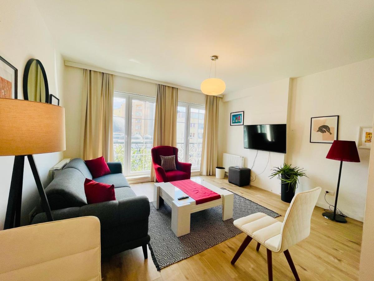 4 Llullat - City Center Apartment Prishtinë Luaran gambar